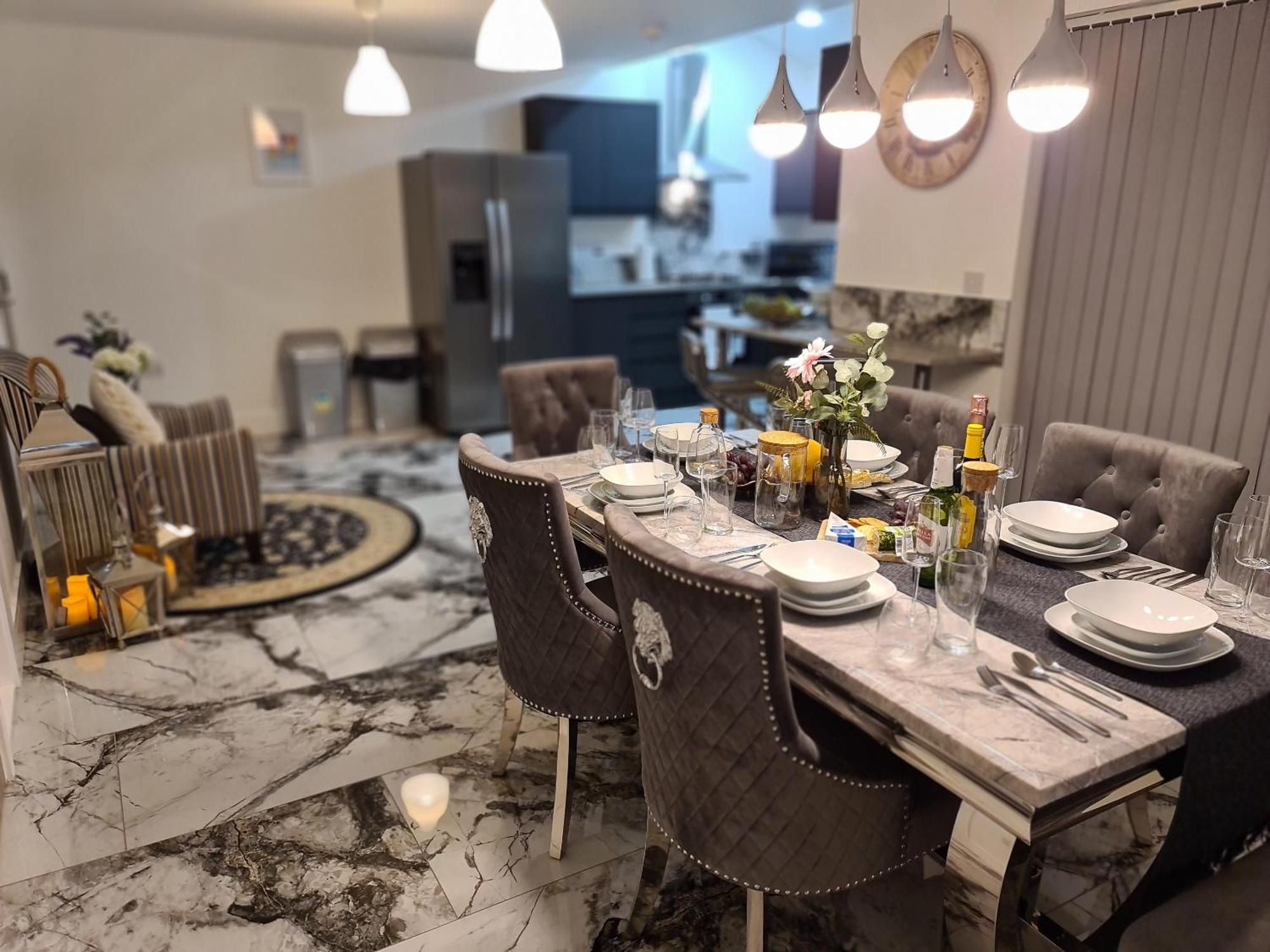Sav 5 Bed Luxury Detached House In Leicester Humberstone Экстерьер фото