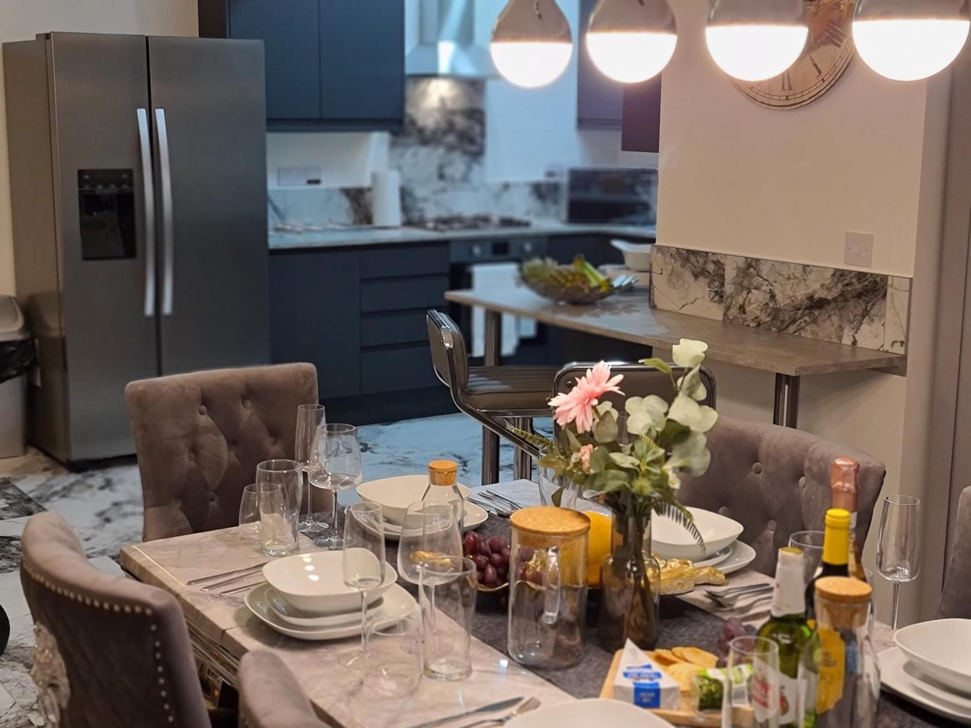 Sav 5 Bed Luxury Detached House In Leicester Humberstone Экстерьер фото