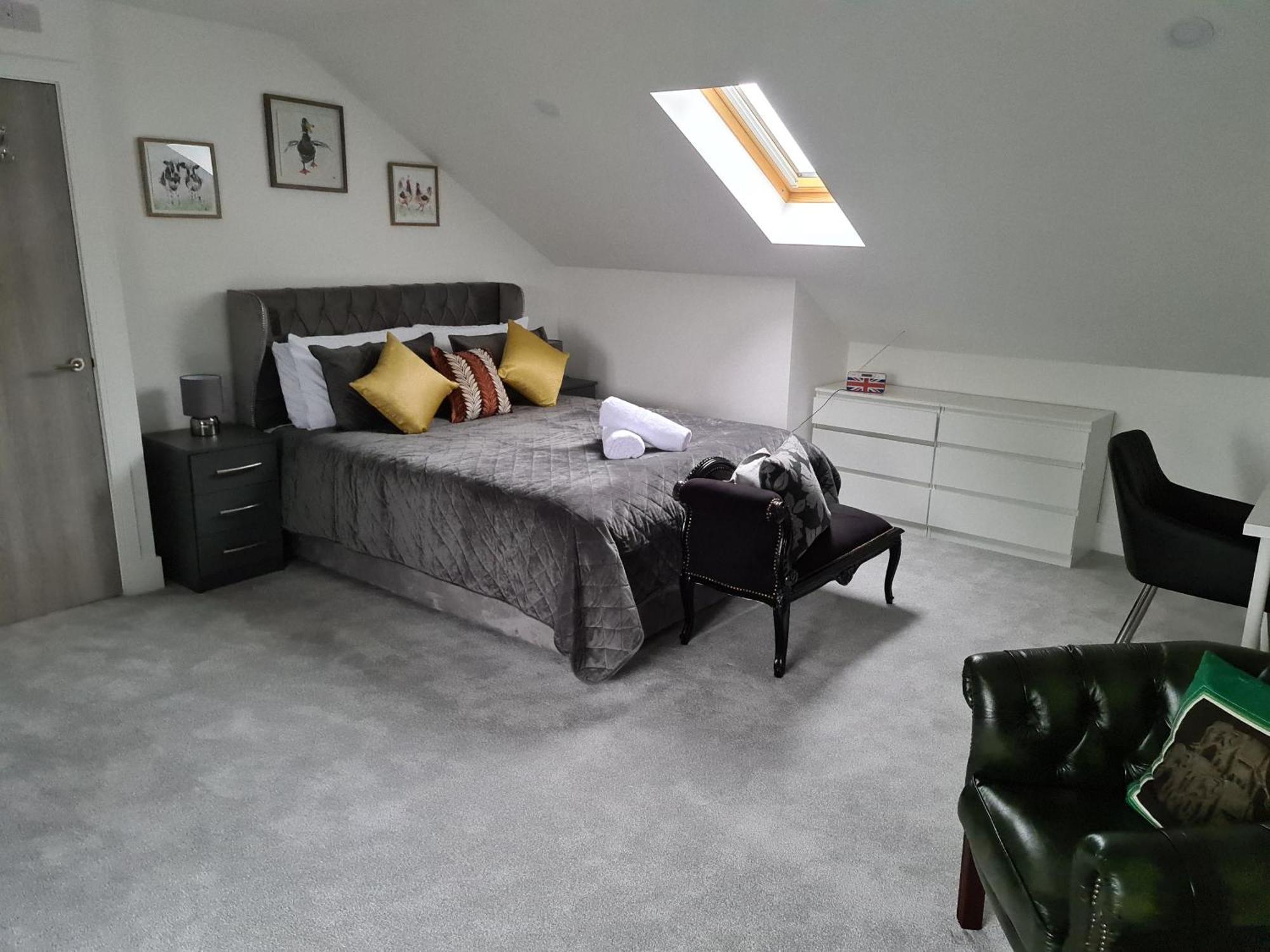 Sav 5 Bed Luxury Detached House In Leicester Humberstone Экстерьер фото