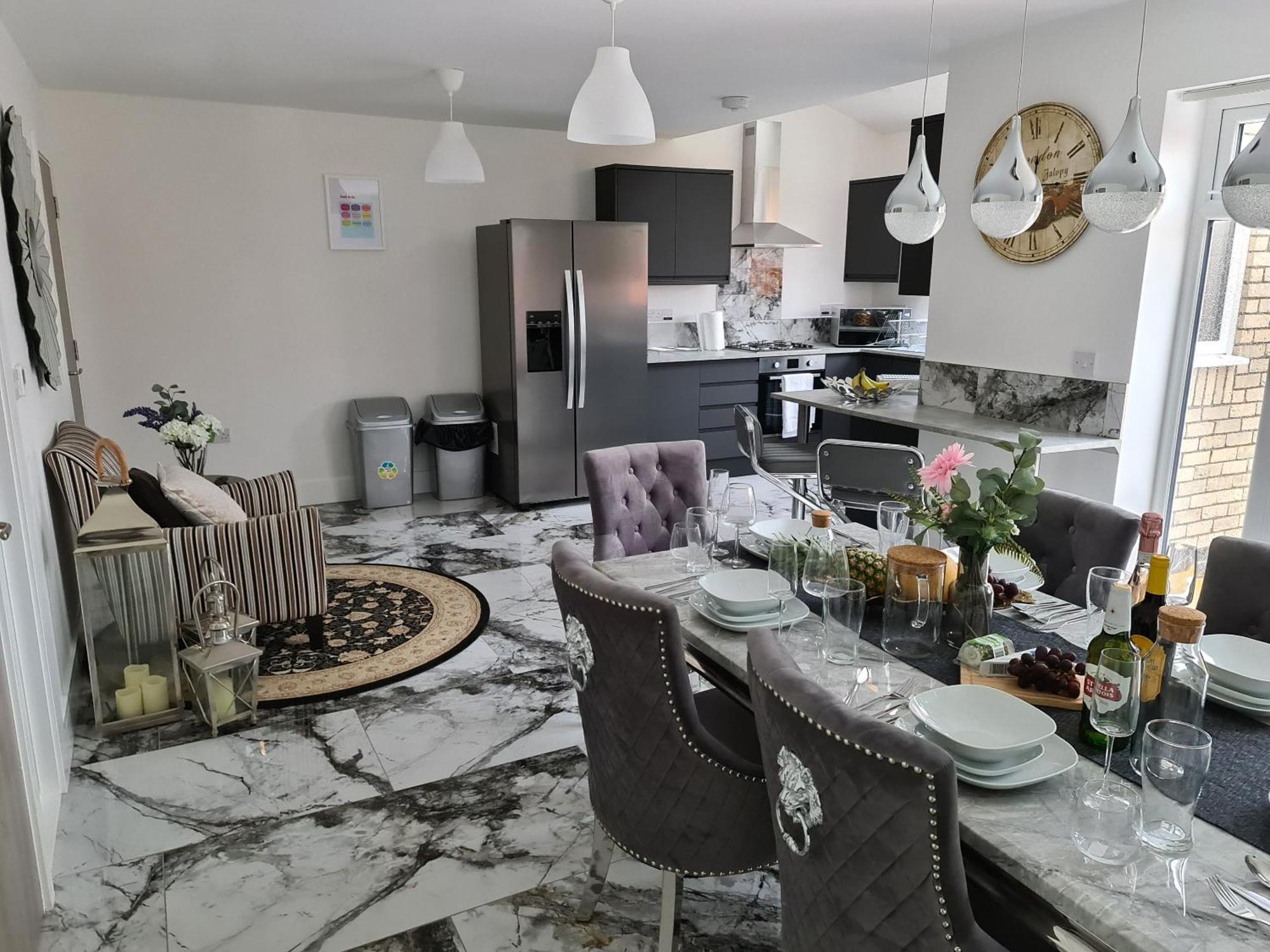 Sav 5 Bed Luxury Detached House In Leicester Humberstone Экстерьер фото